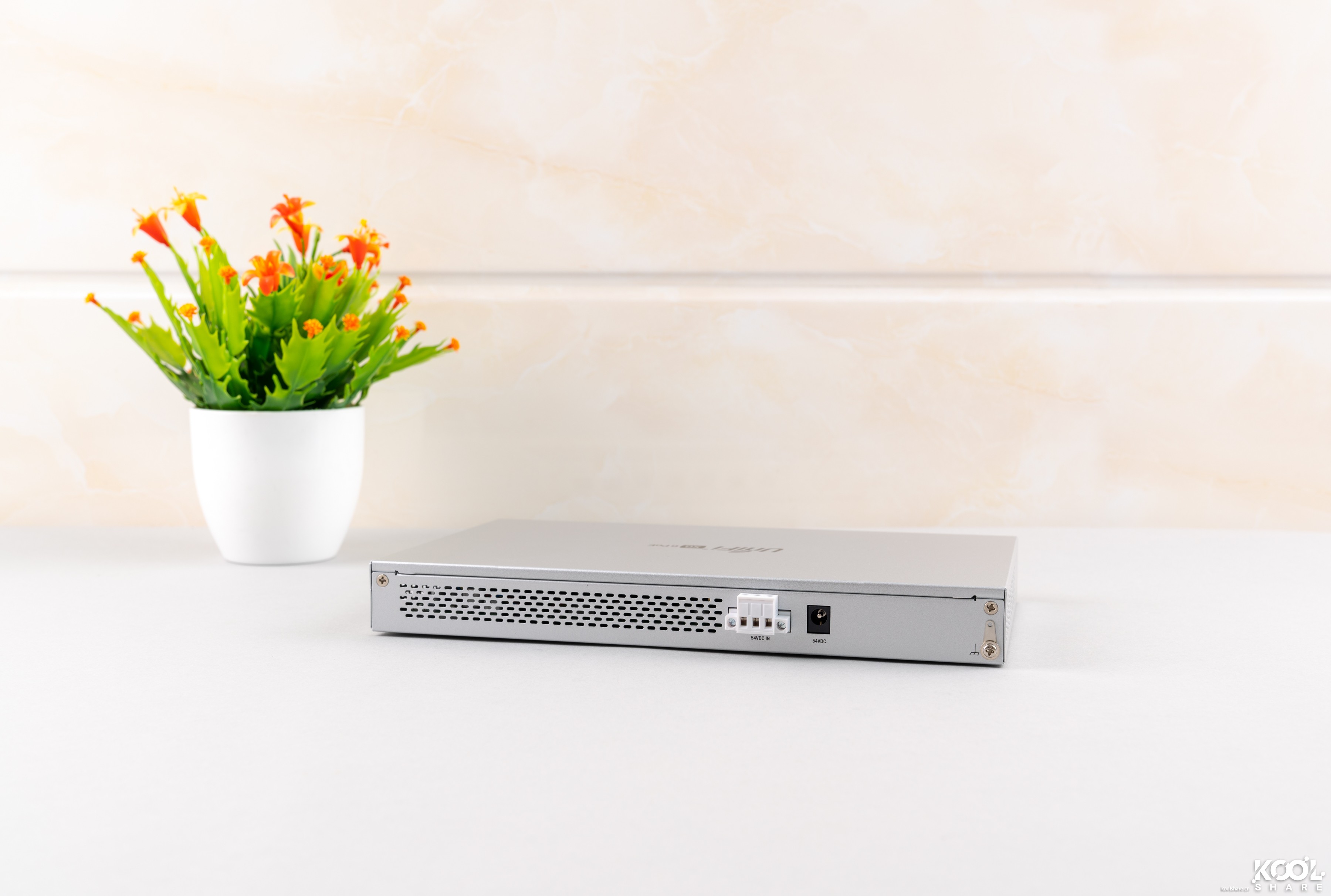 ubnt万兆交换机,万兆三层交换机推荐ubnt