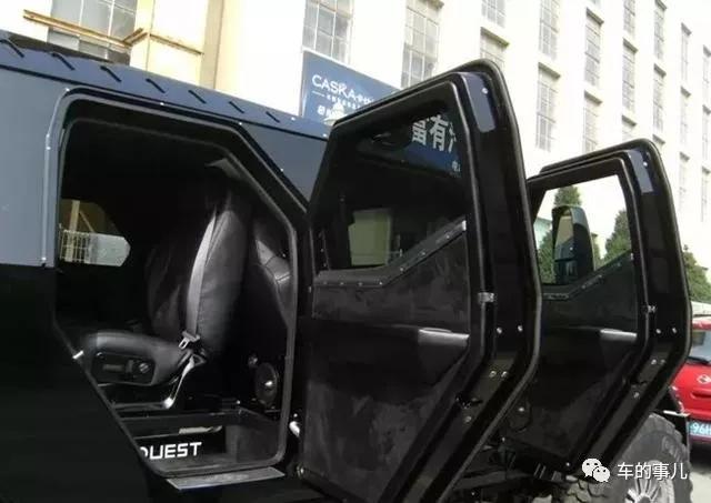 1500万的骑士十五世去洗车，洗车工直摇头：装甲车我们洗不了