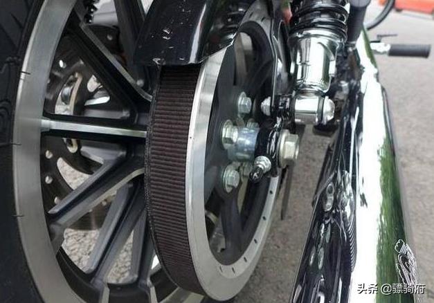 摩托车开放式皮带传动结构都有哪些优缺点？