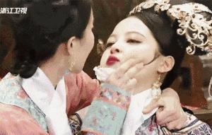 女生脸大的8种类型，第5种超耐老，​最后一种没救了？