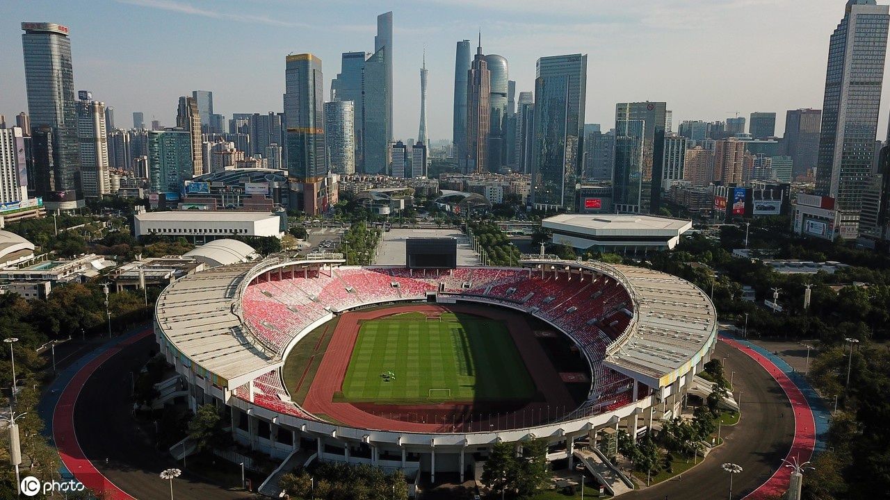 行路难不忘报国,中超球队体育场