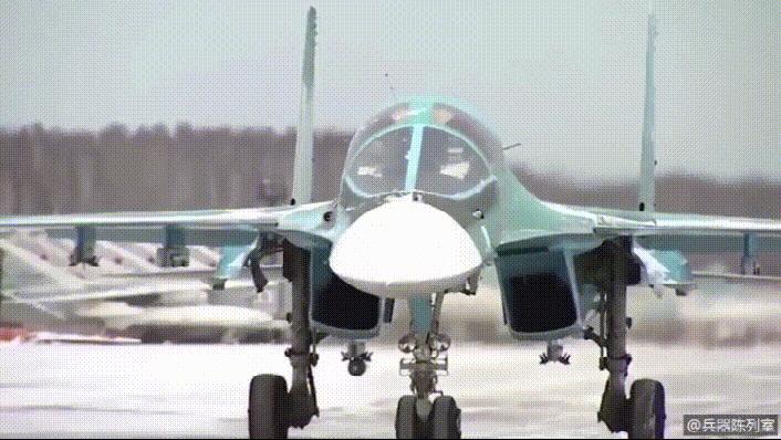 苏34鸭嘴兽战斗轰炸机载弹模式,苏34鸭嘴兽空中机动