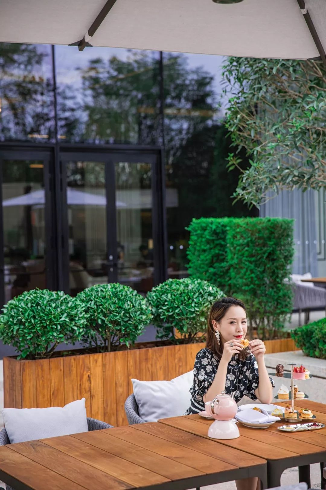 丽思卡尔顿西安自助,西安丽思卡尔顿酒店多少钱一晚