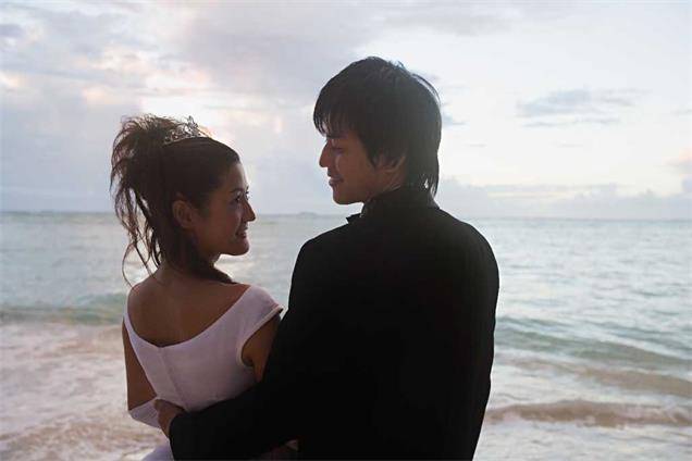 老婆月子中发烧,儿媳妇月子里发烧全家着急