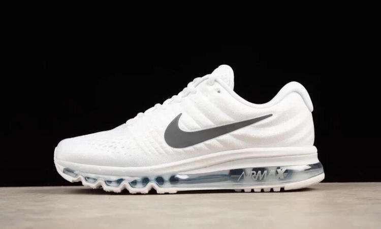 耐克和阿迪达斯的营销策略,阿迪达斯耐克卖货口号