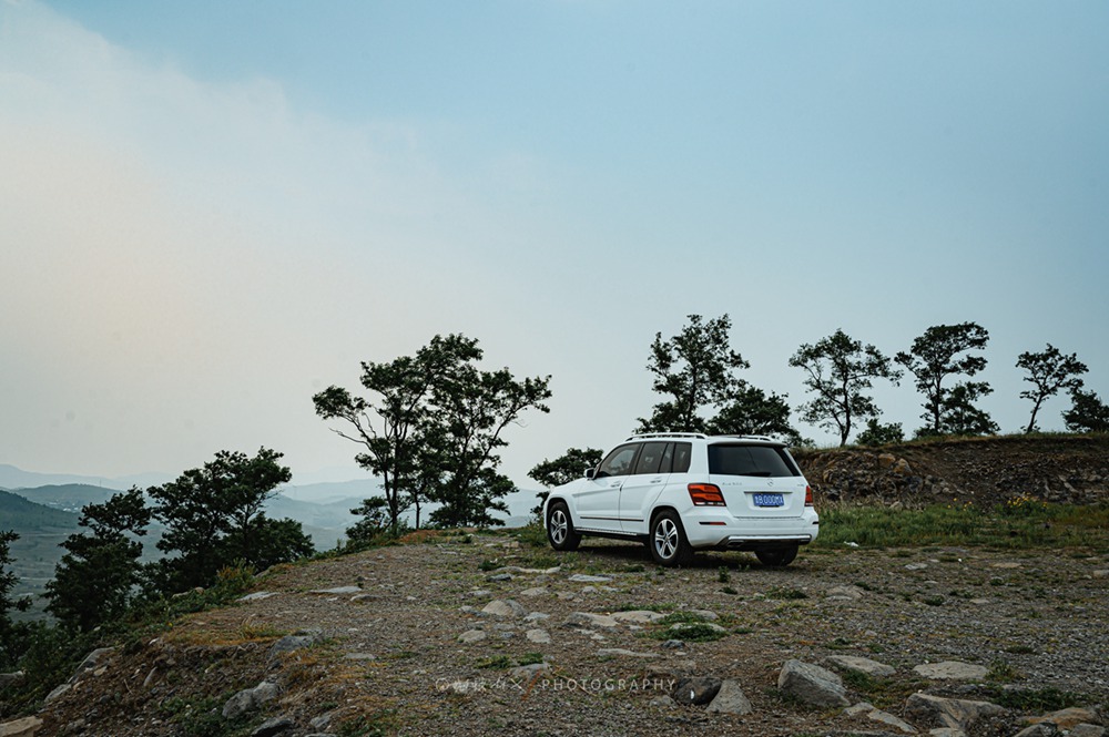 奔驰glk3003.0自然吸气雪地测试,glk300露营