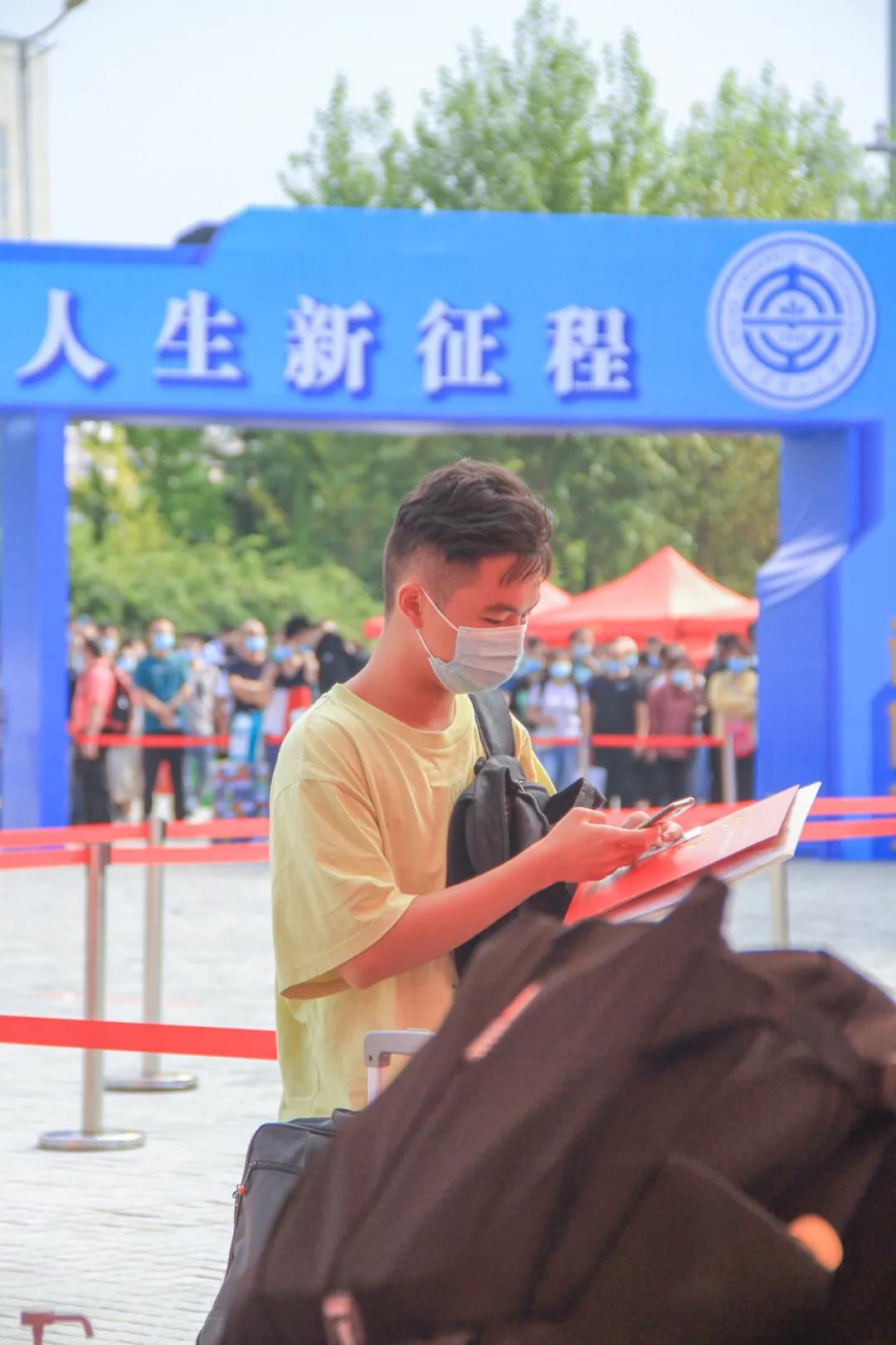 迎接新工人,欢迎新老工人