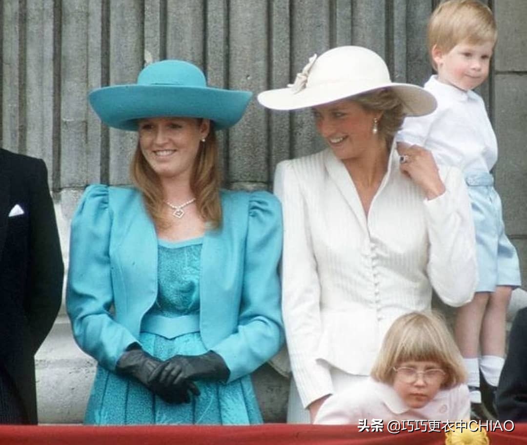 英国王室一般送什么礼物,英国王室成员礼物