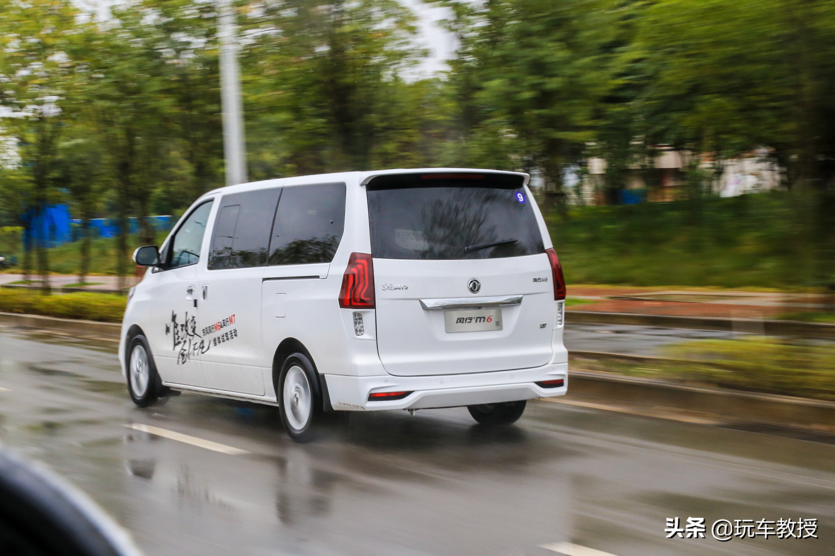 空间大十万左右车耐用,万元起这几款亲民小车轻松开回家