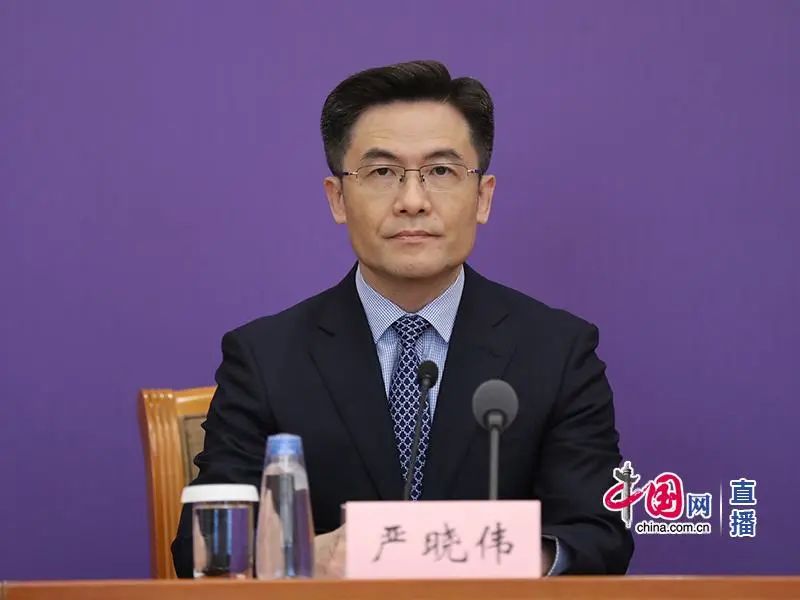 第100场！266位嘉宾！1190个问题！国务院联防联控机制就北京协和医院援鄂医疗队援鄂抗疫有关情况举行发布会