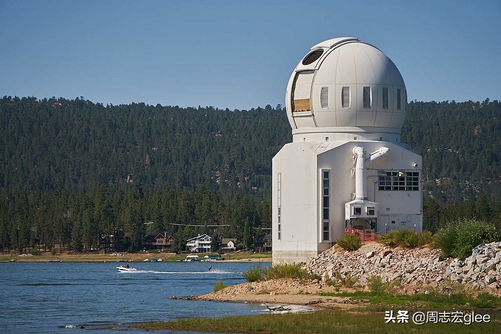 一般氦气对人的危害,氦气无色无味一般认为对人体有害