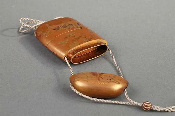 YSL的灵感缪斯居然是这件来自日本的炫富神器?