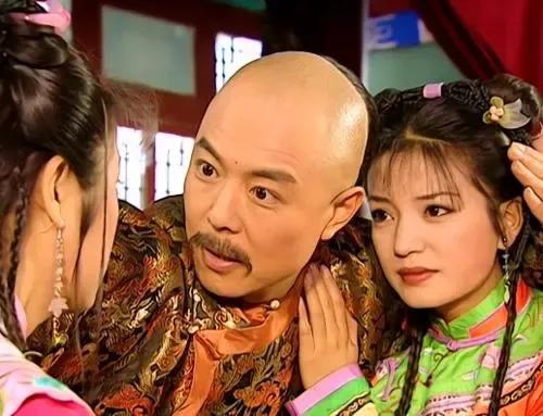 赵薇主演的还珠格格下架了吗,赵薇版还珠格格被下架了吗