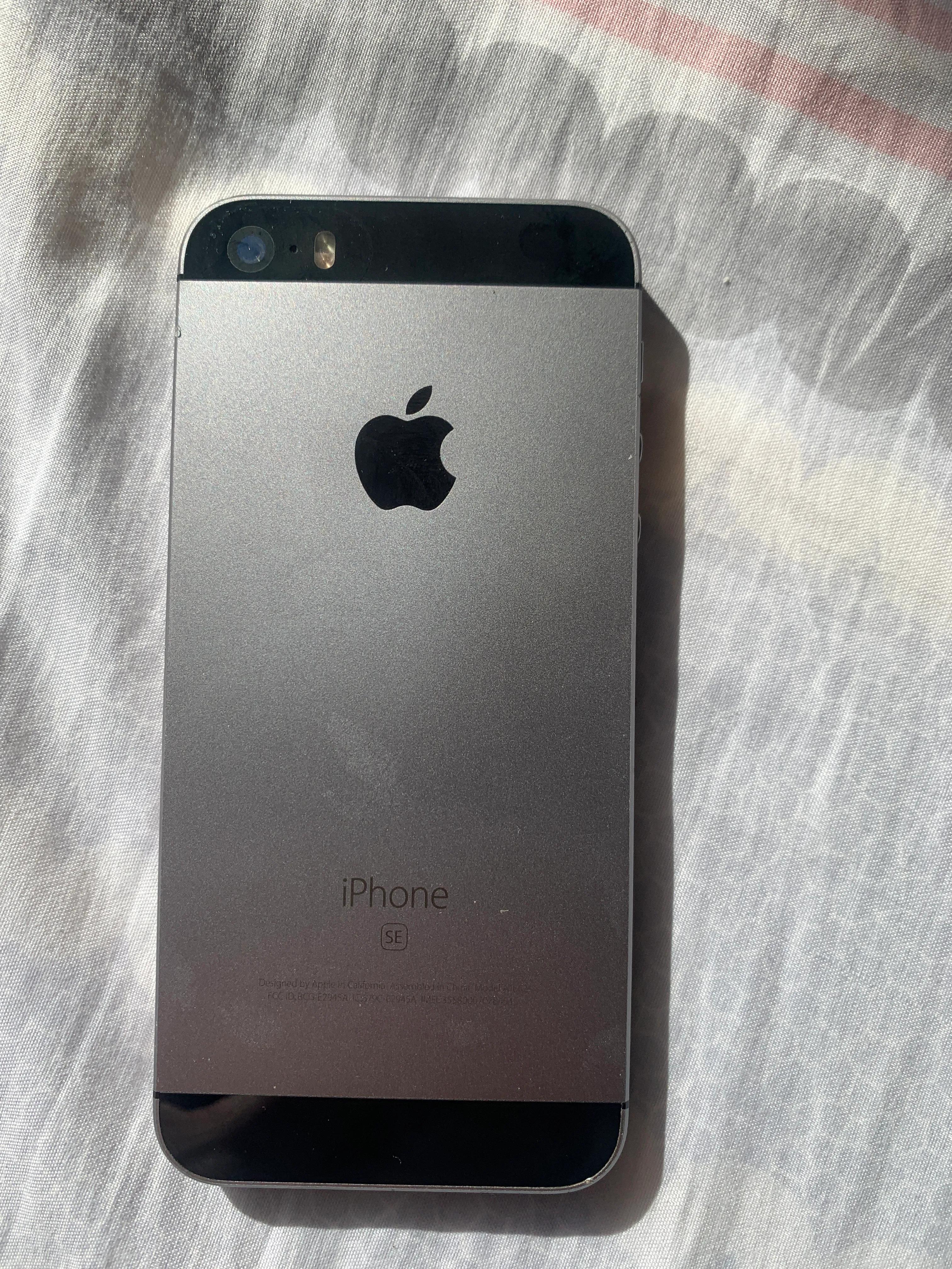 iphone5siphonese,iphonese换电池教程