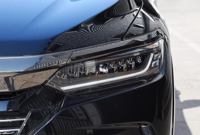 黑豹先锋版油耗多少,汉兰达新款本田