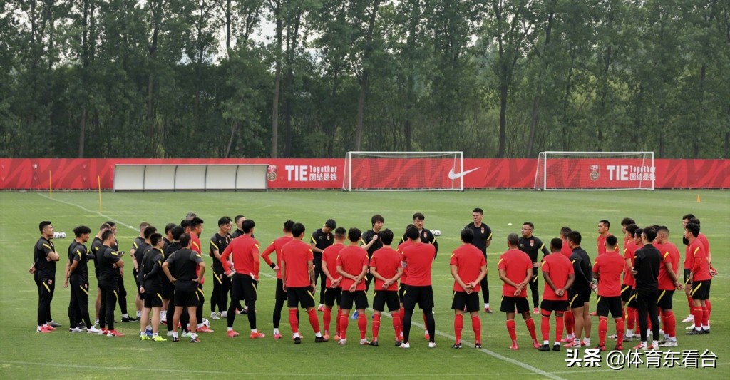 全国瞩目！19个月后再战关岛，李铁率队火力全开，CCTV5全程直播