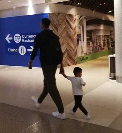 易建联曾对刘亦菲一见钟情,易建联恋情史