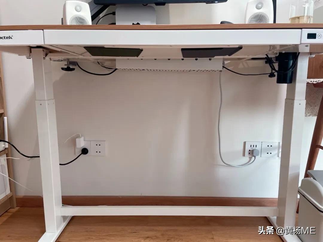 终于把厨房里打扫干净,终于把桌面收拾好了