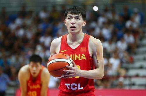 在成为CBA明星队替补球员前，吴前竟还有这样不堪的经历？