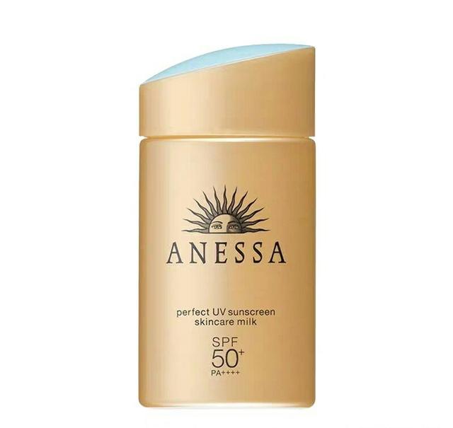 屈臣氏防晒霜最值得买,那些你觉得好用的化妆品