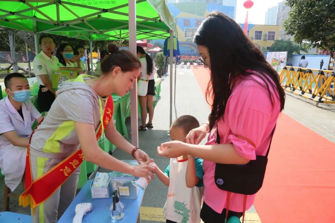 濮阳香港艾乐幼儿园,濮阳香港艾乐国际幼儿园收费标准