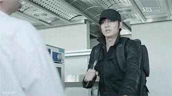 他要回归啦！韩剧扛把子、长腿欧巴始祖，还公开承认看过小电影