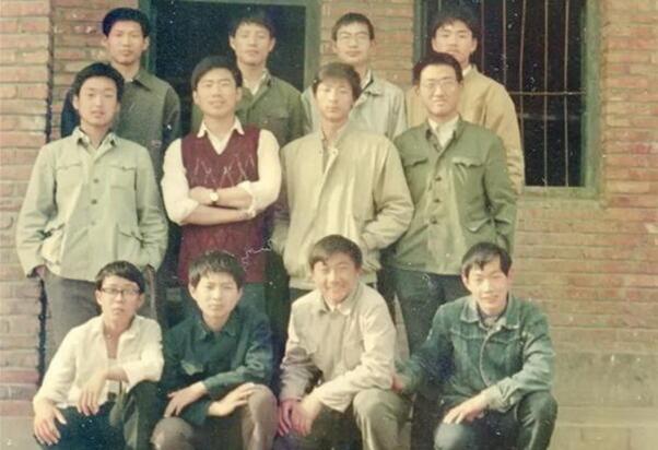 京东创始人刘强东个人简短简历,京东创始人刘强东的简介