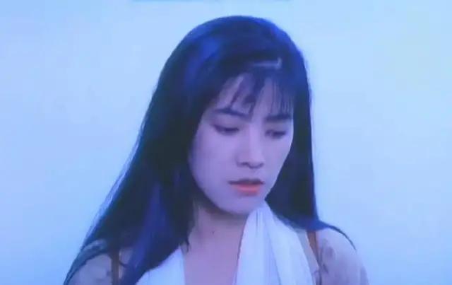 香港第一恐怖片山村老尸,近几年香港最好看的恐怖片