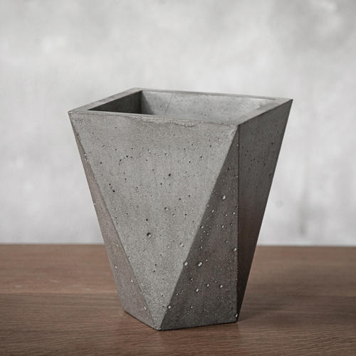 什么样的绿植适合家里养,家里适合养的大绿植有哪些