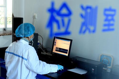 孕妇感染hpv还可以喂奶吗,感染hpv39tct正常备孕怎么办