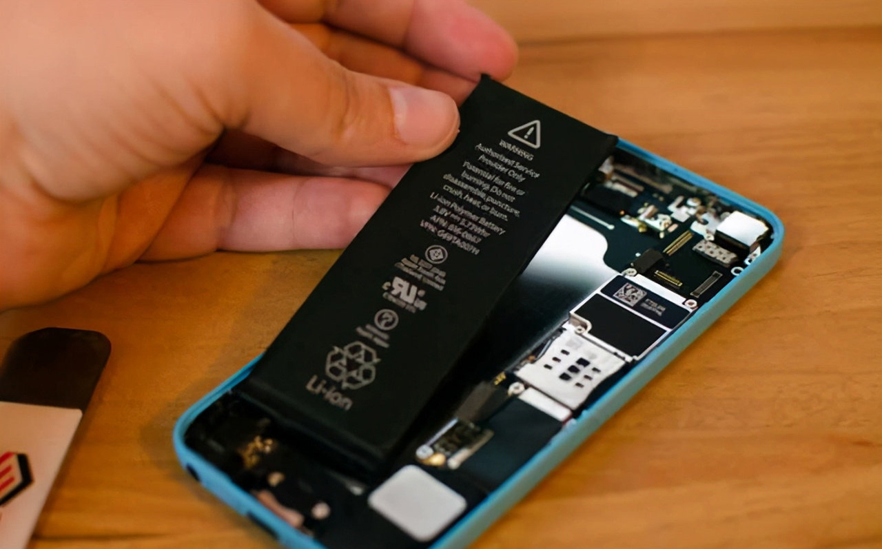 oppo发布夹芯式安全电池技术,oppo全新安全电池技术