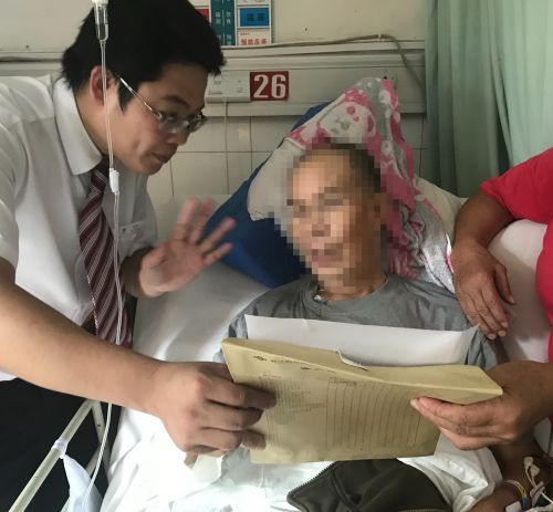 在医院、在乡村、在工地……，稠州银行服务不只在柜台