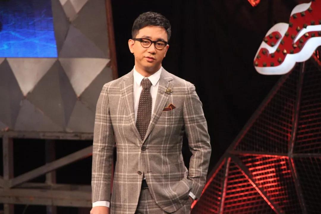 李诞吐槽王自健完整视频,王自健为什么没有李诞火