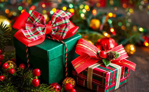 关于圣诞节的英语作文五句话,圣诞节作文三年级300字