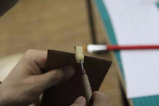铬鞣革怎么削边,铬鞣革补强技巧