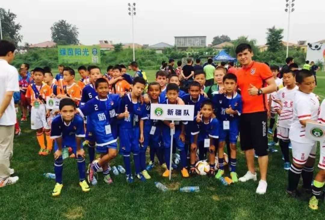 u20亚洲杯中国男足新疆球员孙继海,中国男足2002世界杯孙继海