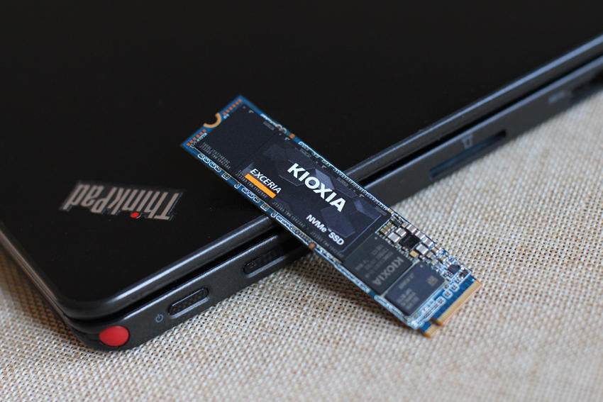 铠侠rc10固态硬盘使用啥颗粒,铠侠rc101t固态硬盘评测