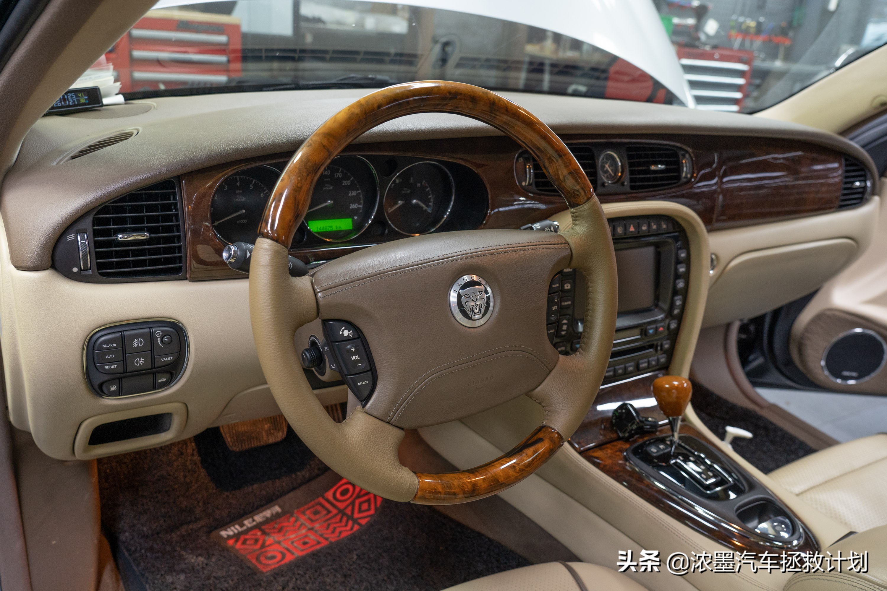 专业维修整备老款捷豹xj系列,老款捷豹xj整备视频