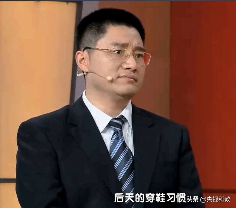 让你又丑又疼的拇外翻矫正方法在这里！还有测试哦