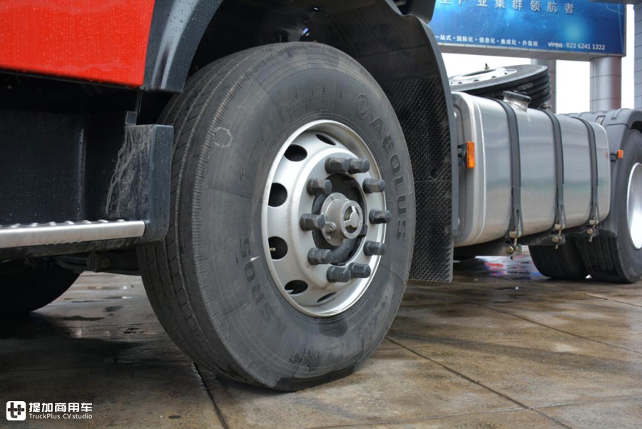 新东风天龙kl怎么样,2017款东风天龙kl9.6配置介绍