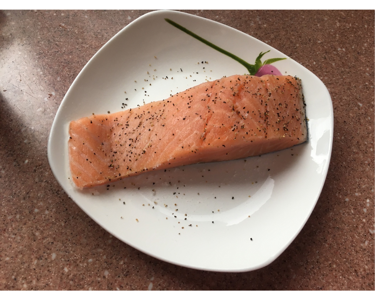 照烧汁腌制三文鱼,灼烧三文鱼配照烧汁