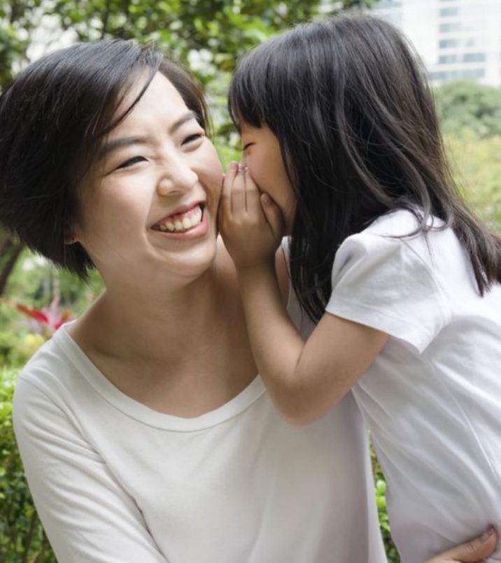 小孩子在幼儿园不爱说话怎么开导,怎样诱导孩子说出幼儿园日常
