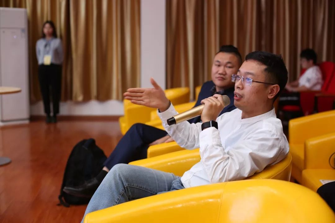 加一百个群卖酒行吗,加一百多个群是骗局吗