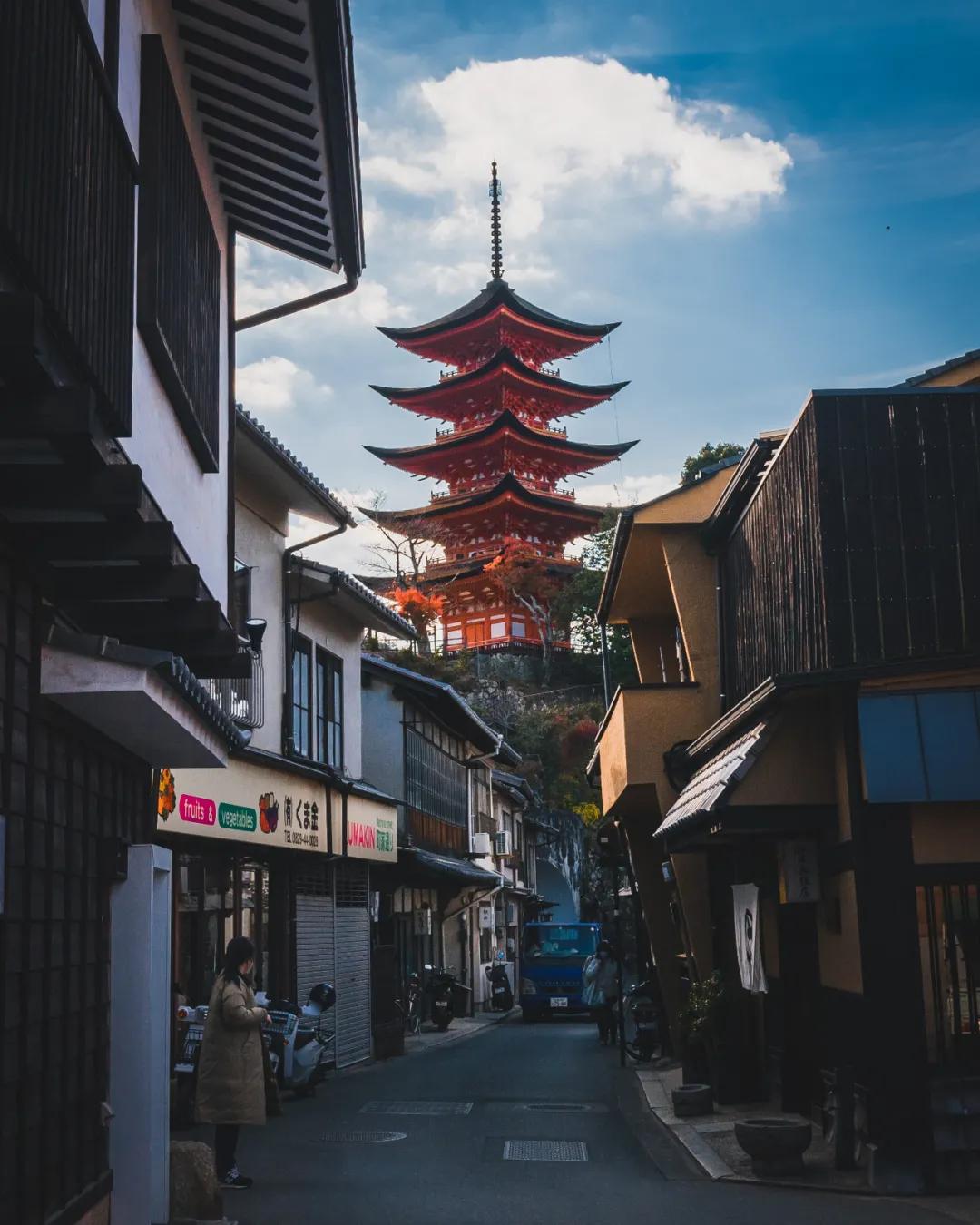 吸毒和艾滋病有哪些危害,吸毒中导致艾滋病交叉感染的行为