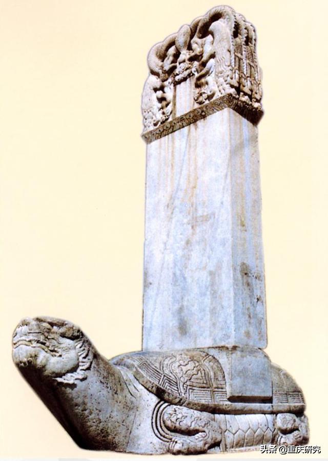 探秘荒废的城堡,探秘废弃堡垒