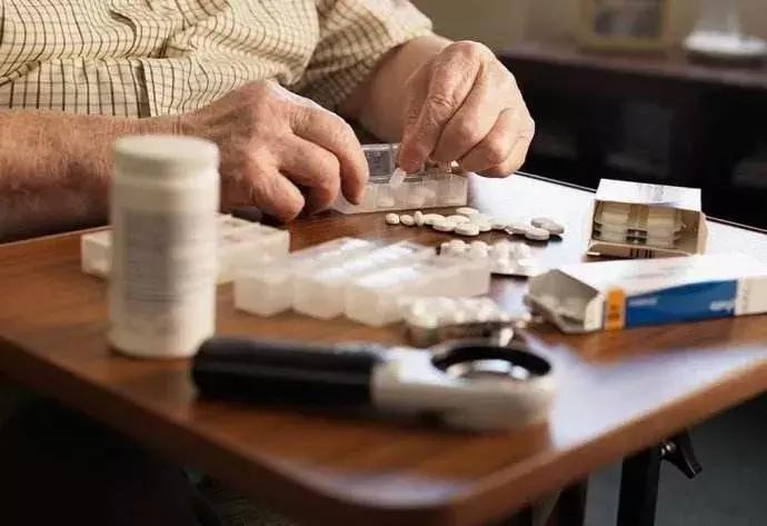 全科慢性病的康复治疗,老年慢性病共病管理综述