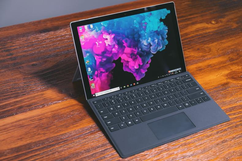 微软surfacepro6可以安装win11,微软surfacepro6可以玩游戏吗