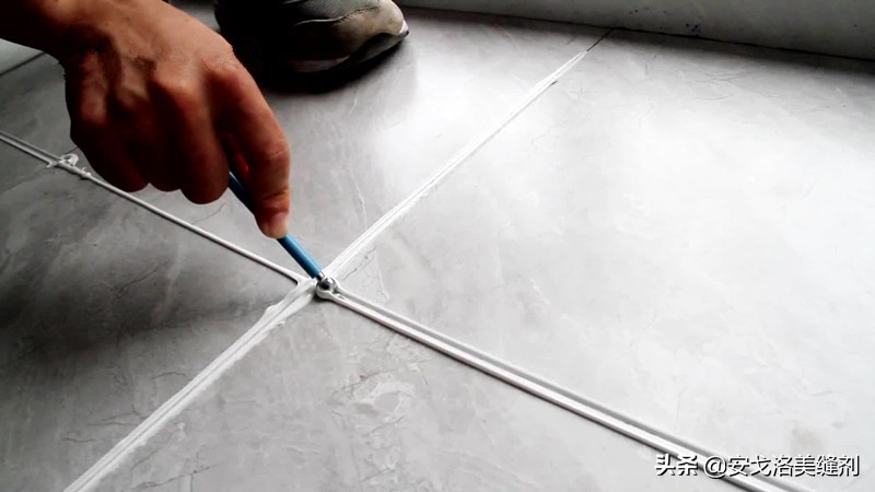 自己做美缝做坏了咋办,做美缝失败了怎么补救