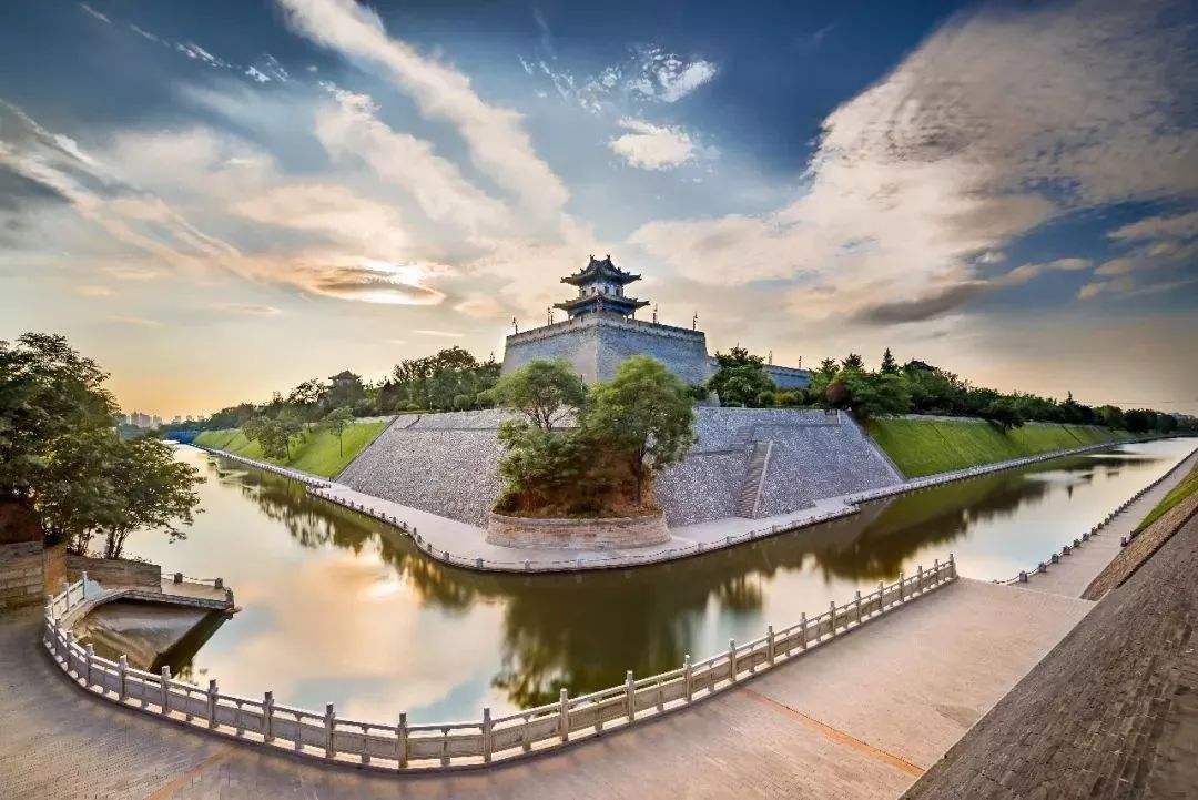 西安大雁塔值得玩么,西安五天四夜旅游攻略大雁塔