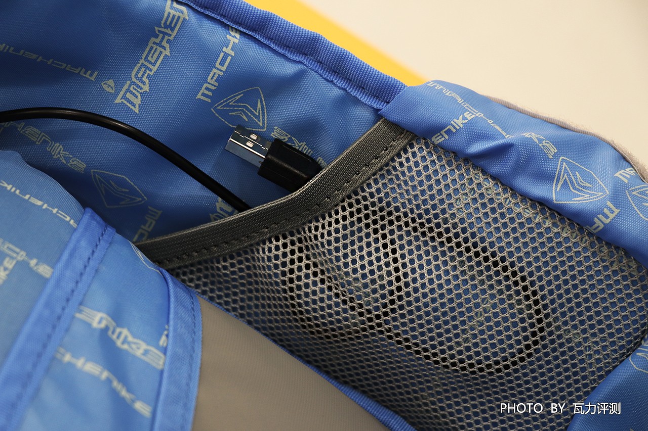 机械师空间站背包测评,机械师空间站双肩包评测